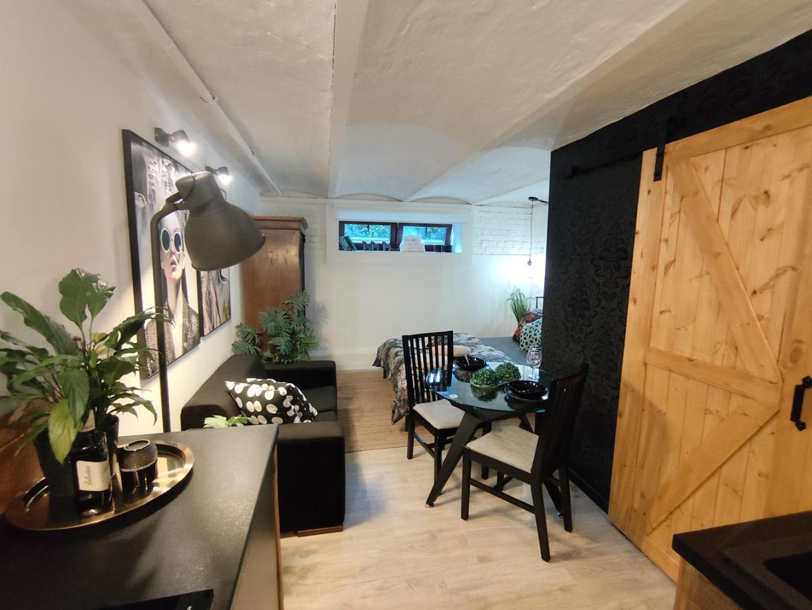 Przytulne Studio 4 Z Parkingiem Катовице Экстерьер фото